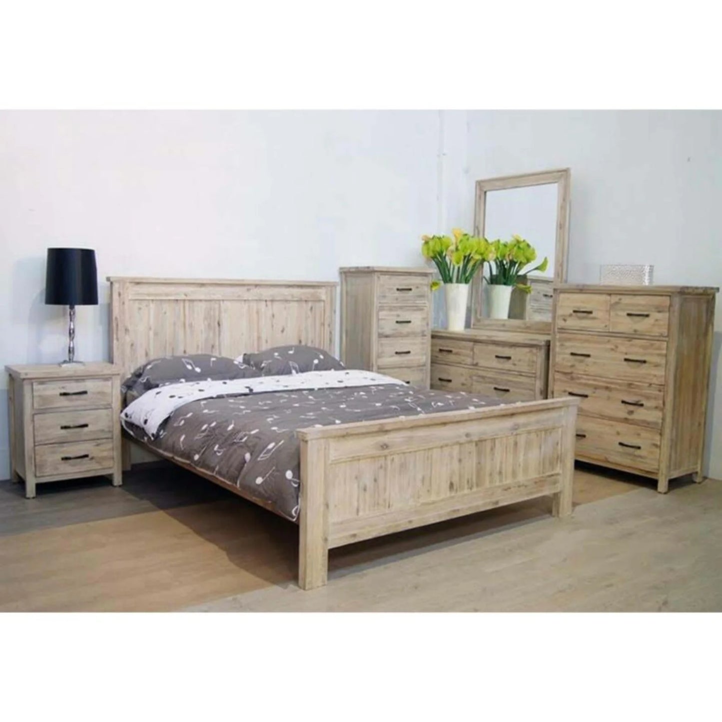 Berlin Queen Bedroom Suite — 5 pieces
