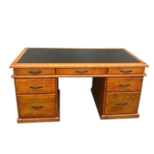 Falcon Desk