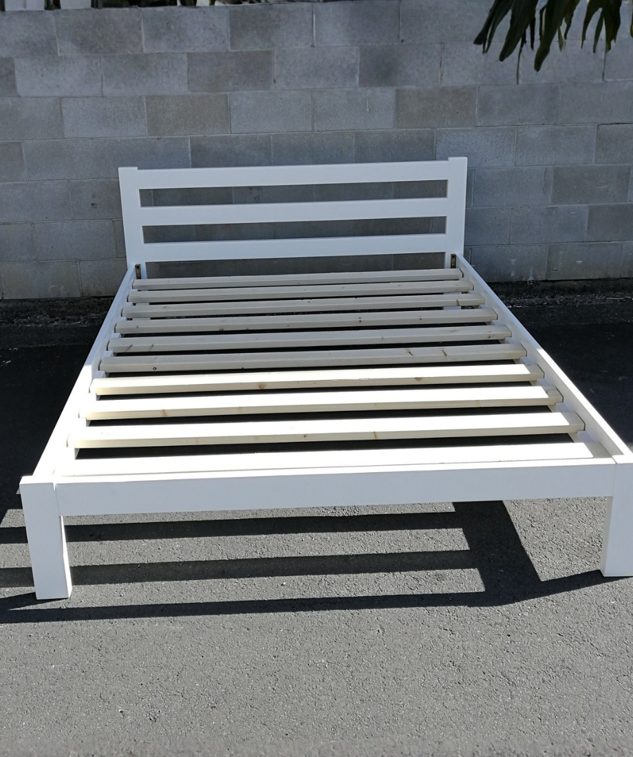 White Tokyo Queen Bed - Image 6